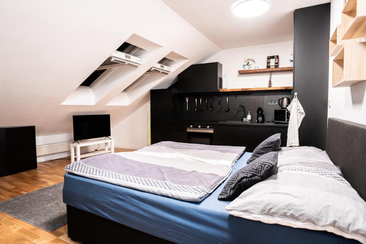 Apartamento Exclusive Apartman Prague Jecna Exterior foto